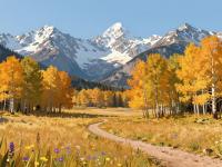 The Best Season to Visit Rocky Mountain National Park