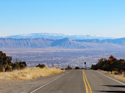 Looking across the Grand Valley towards the Book Cliffs, western Colorado